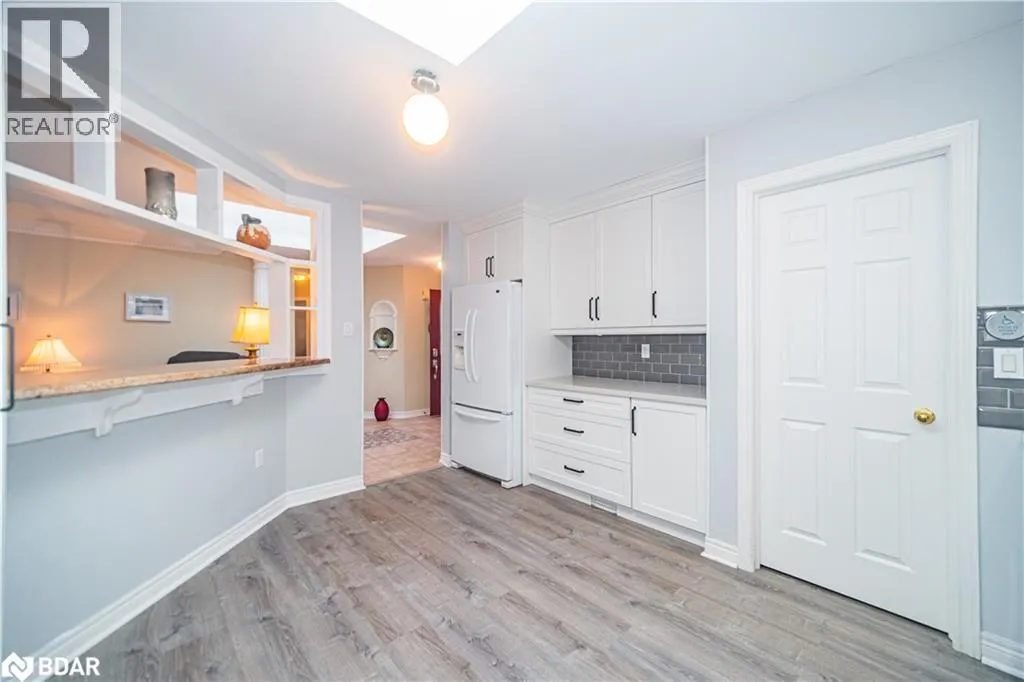 8 KELL Place