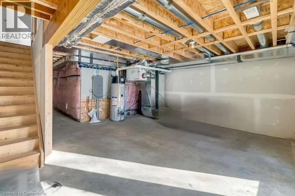 490 LAMPMAN Place