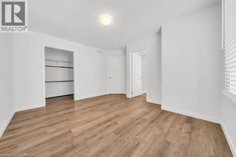 490 LAMPMAN Place