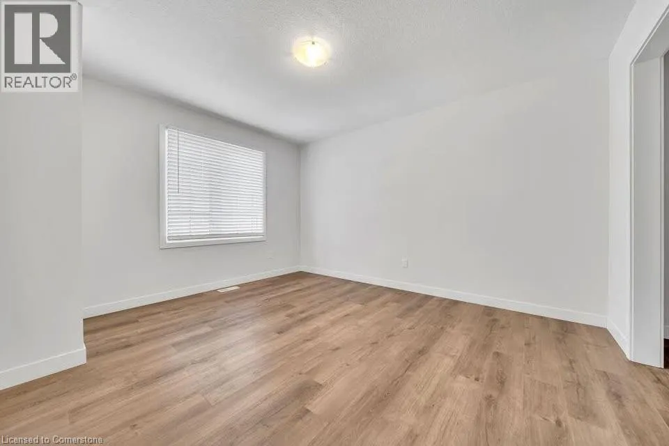 490 LAMPMAN Place