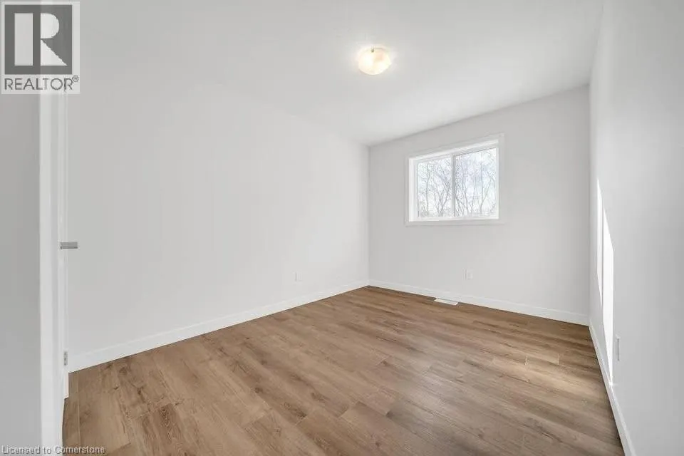 490 LAMPMAN Place
