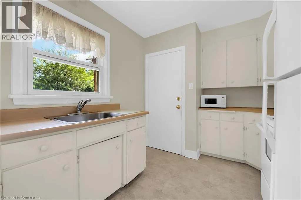 25 ELM RIDGE Drive