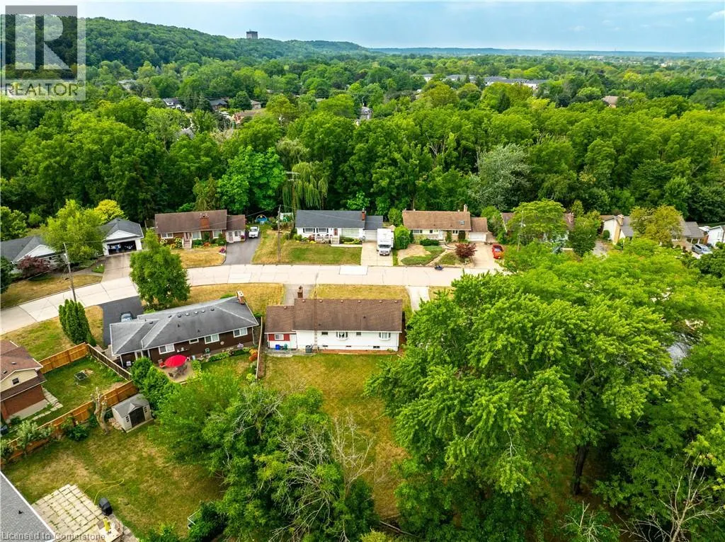 25 ELM RIDGE Drive