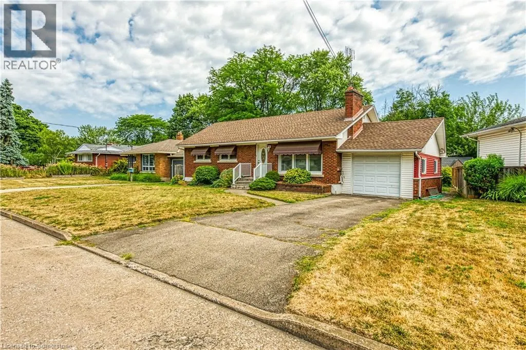 25 ELM RIDGE Drive