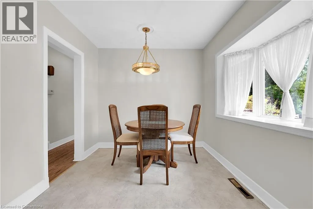 25 ELM RIDGE Drive