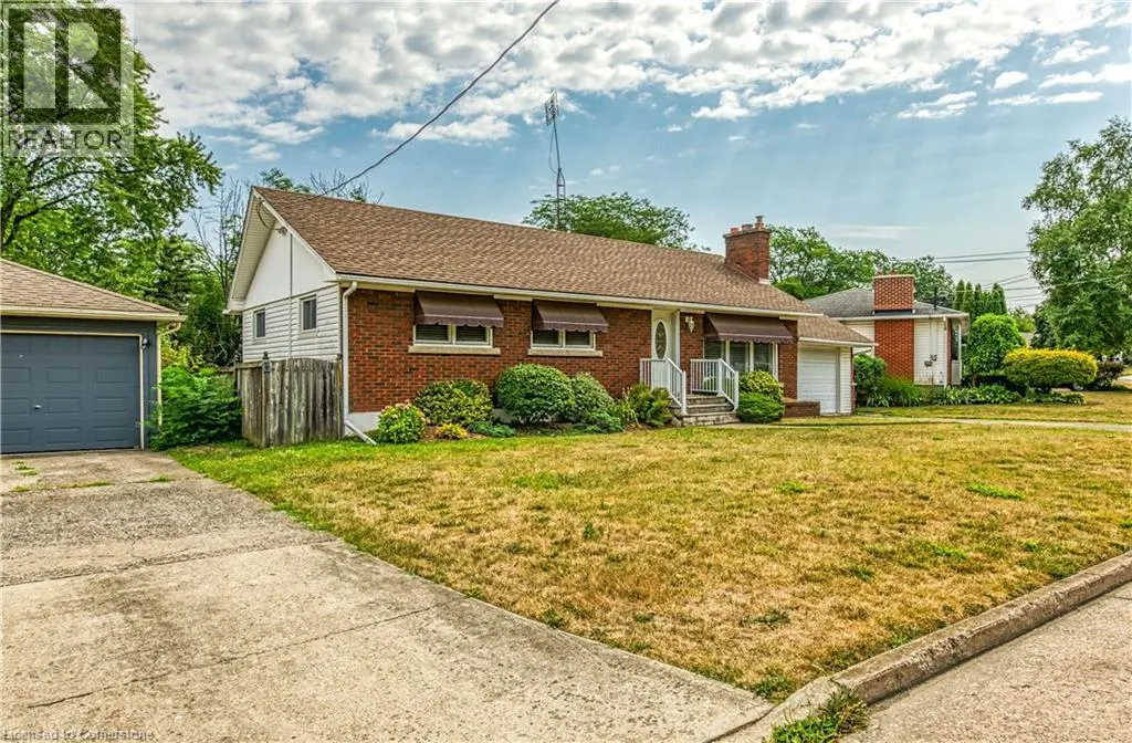 25 ELM RIDGE Drive