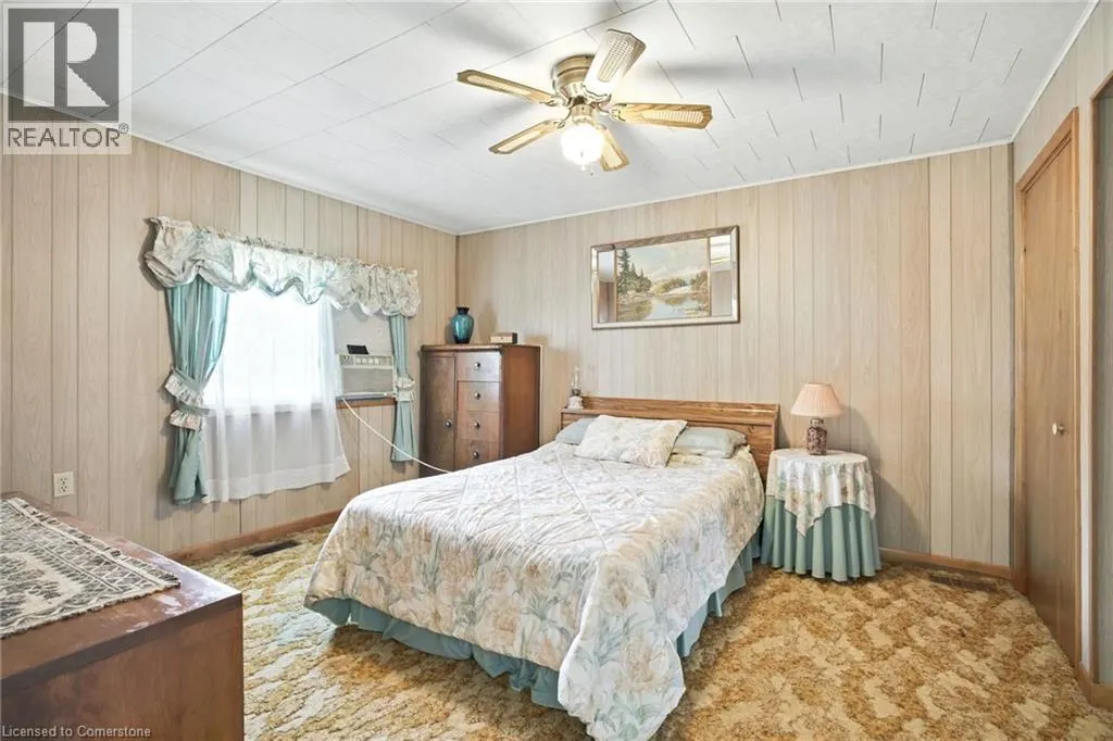 572 PARKSIDE Drive