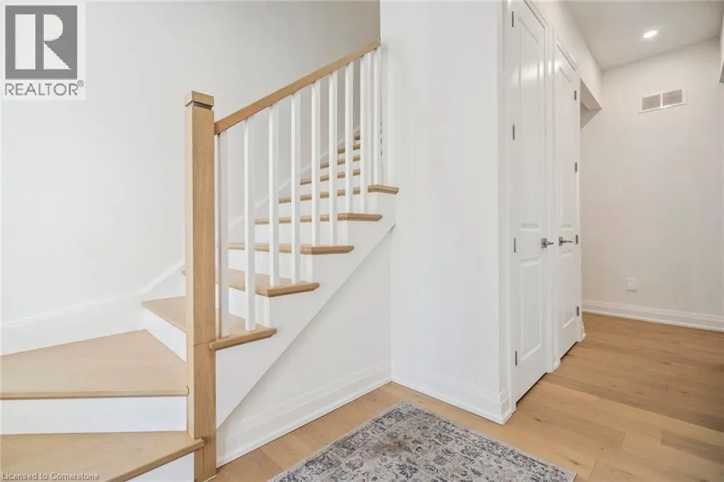 8 PAXTON Avenue