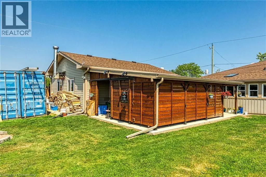 982 HIGHLAND Road E