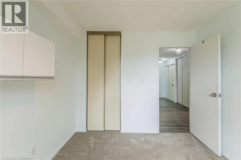 60 DONLY Drive S Unit# 210, #210