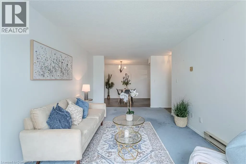 60 DONLY Drive S Unit# 210, #210