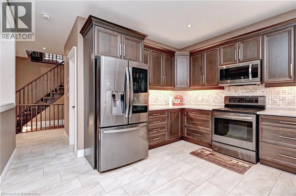 220 LADYSLIPPER Drive