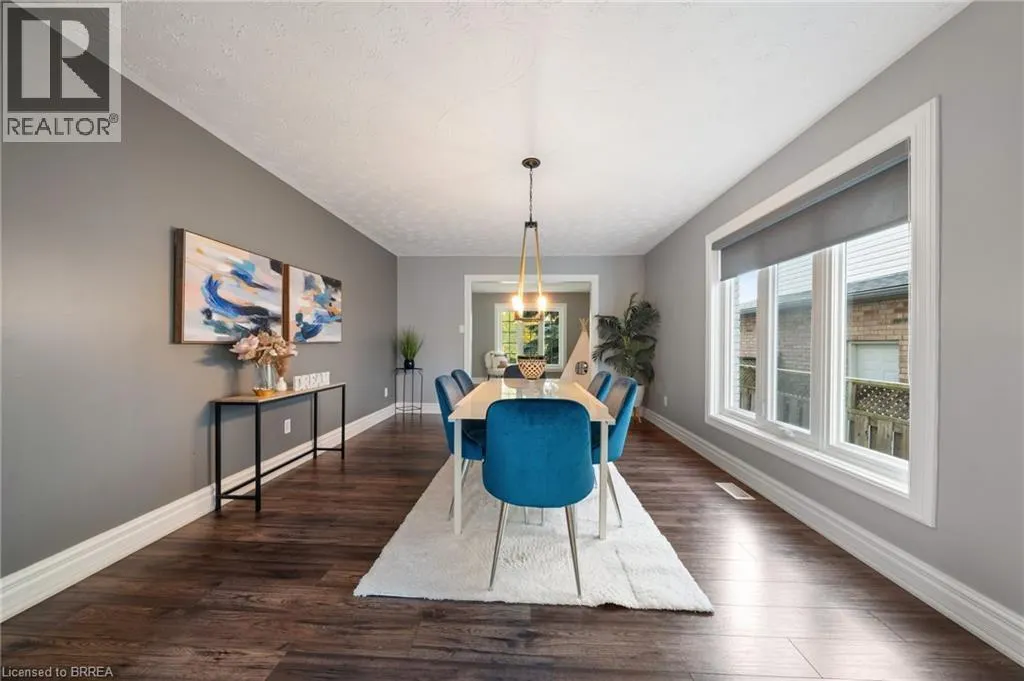 110 FIELDWAY Drive