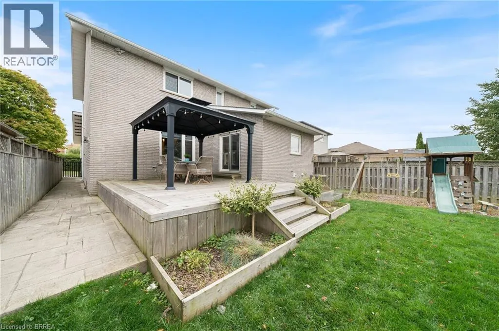 110 FIELDWAY Drive