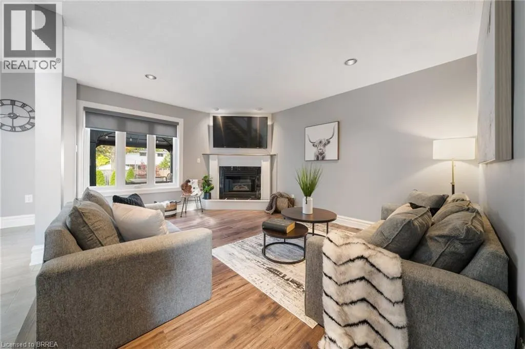 110 FIELDWAY Drive