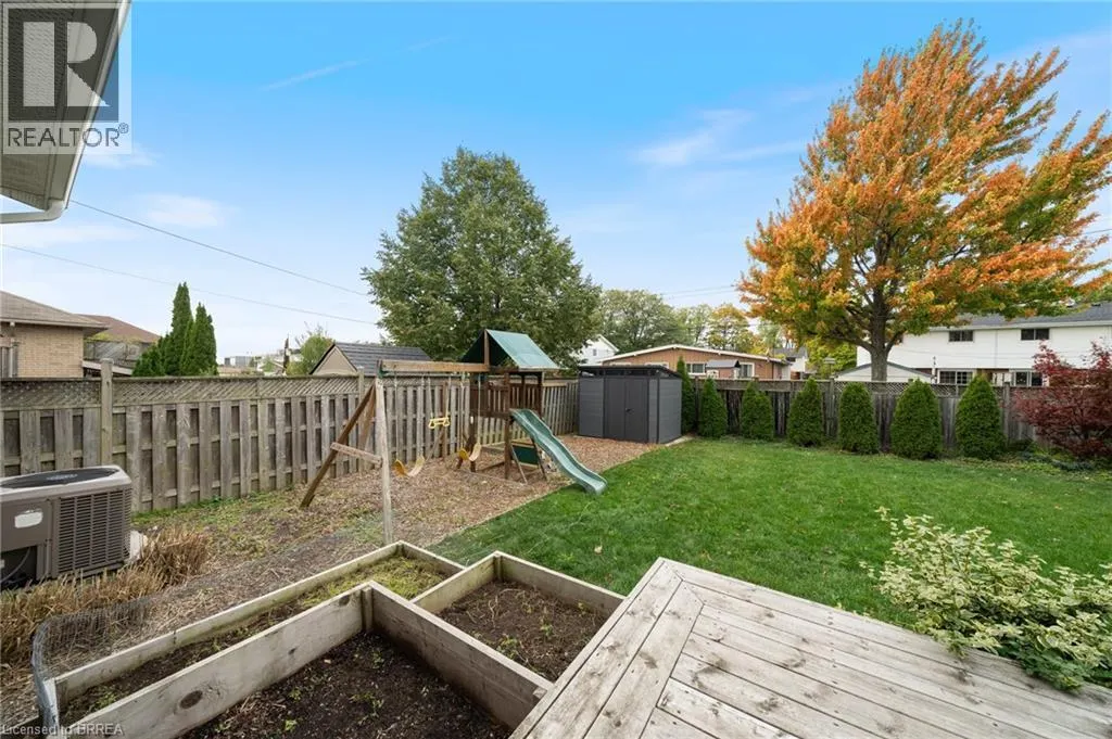 110 FIELDWAY Drive