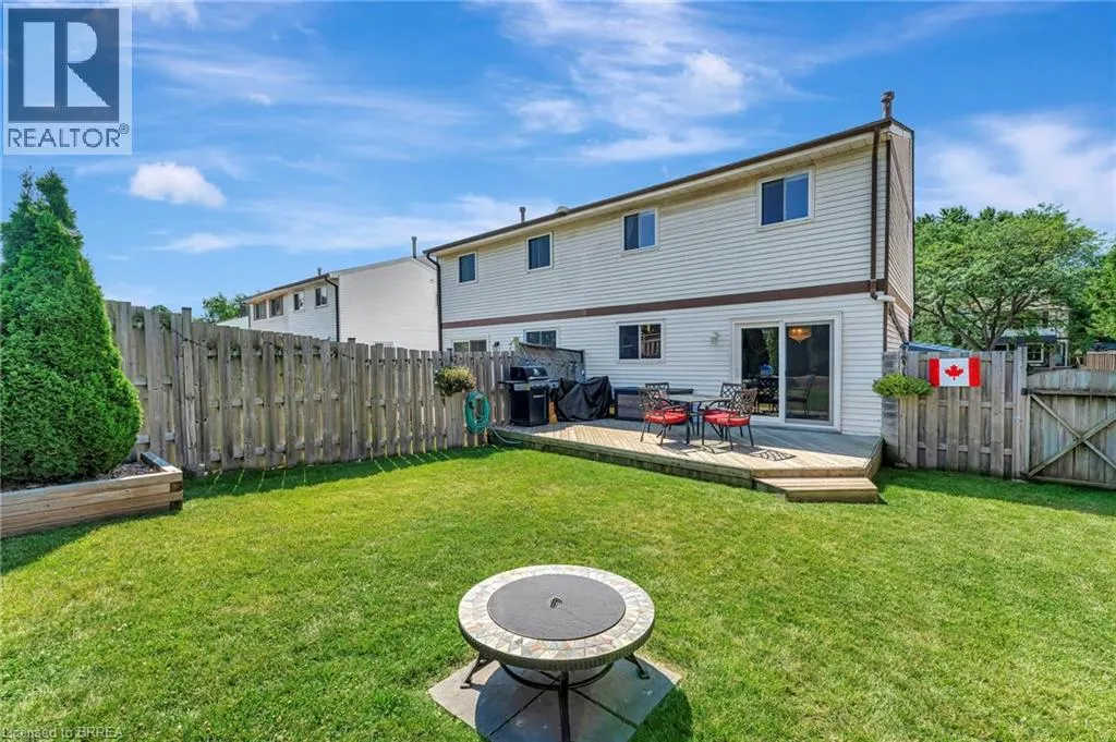 27 WHITE OWL Crescent