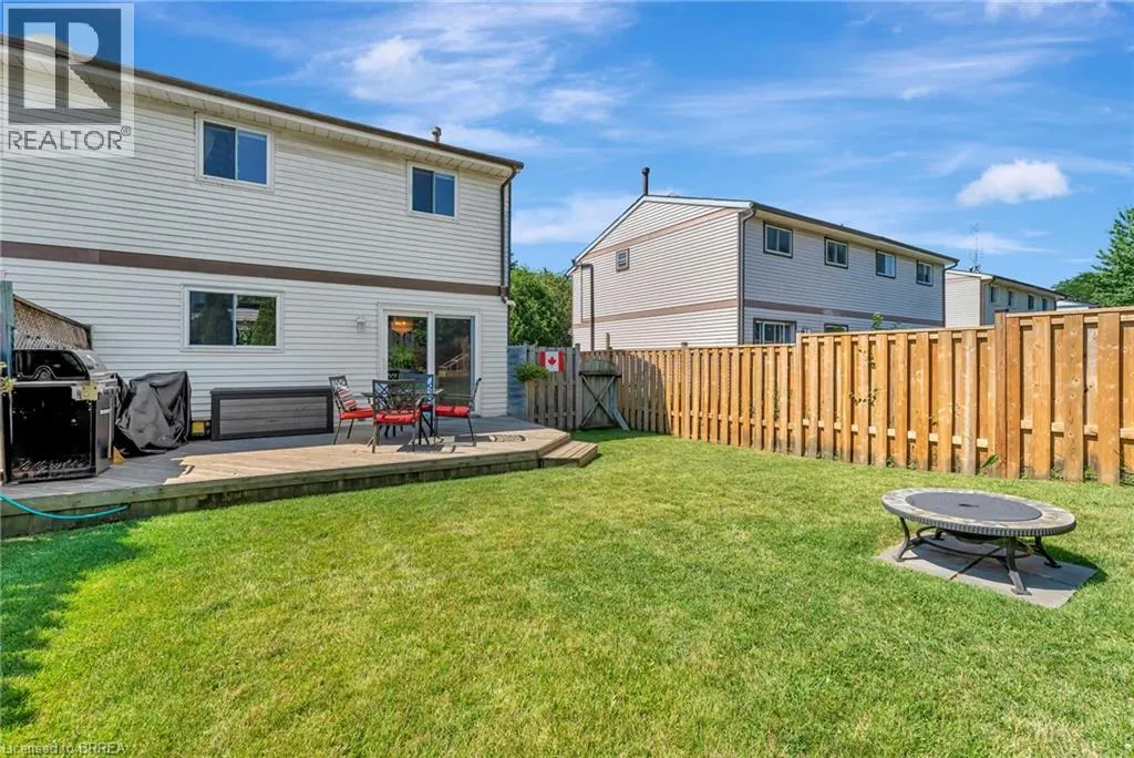 27 WHITE OWL Crescent