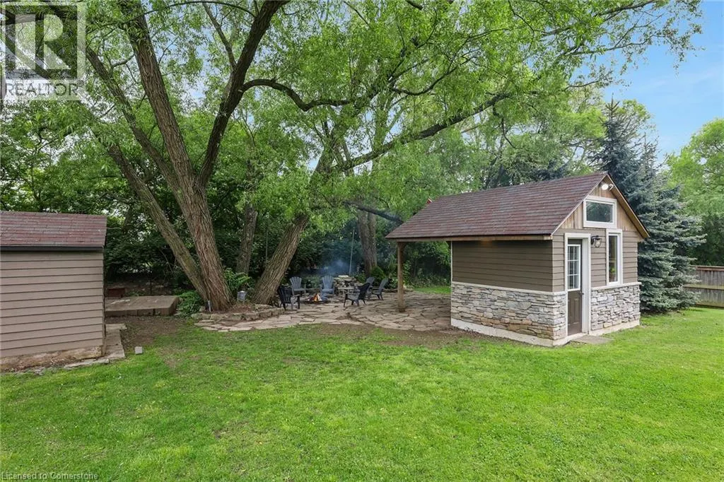 792 OLD YORK Road