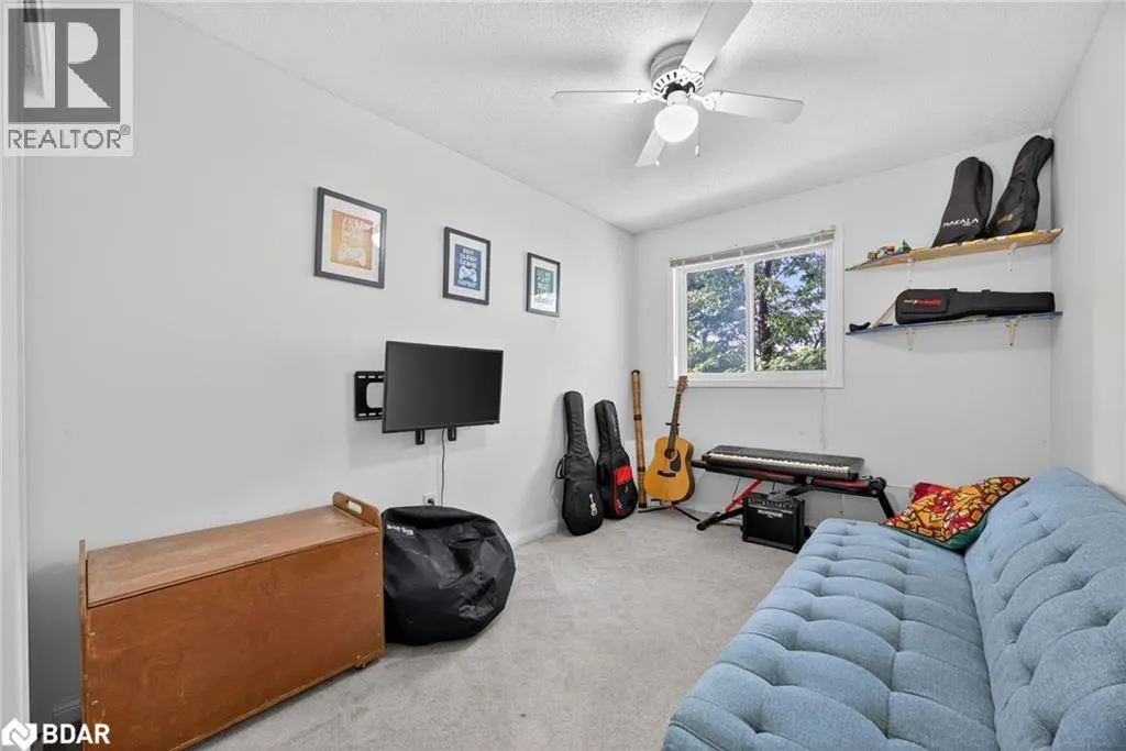 237 FERNDALE Drive S Unit# 1, #1