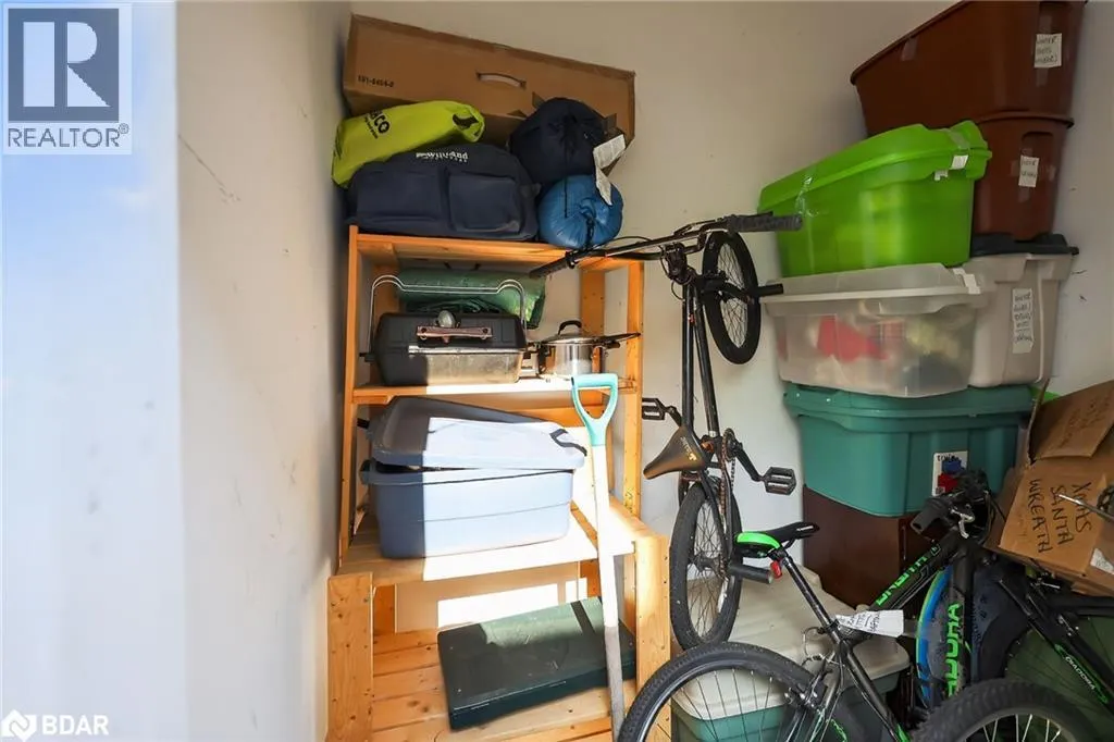 237 FERNDALE Drive S Unit# 1, #1