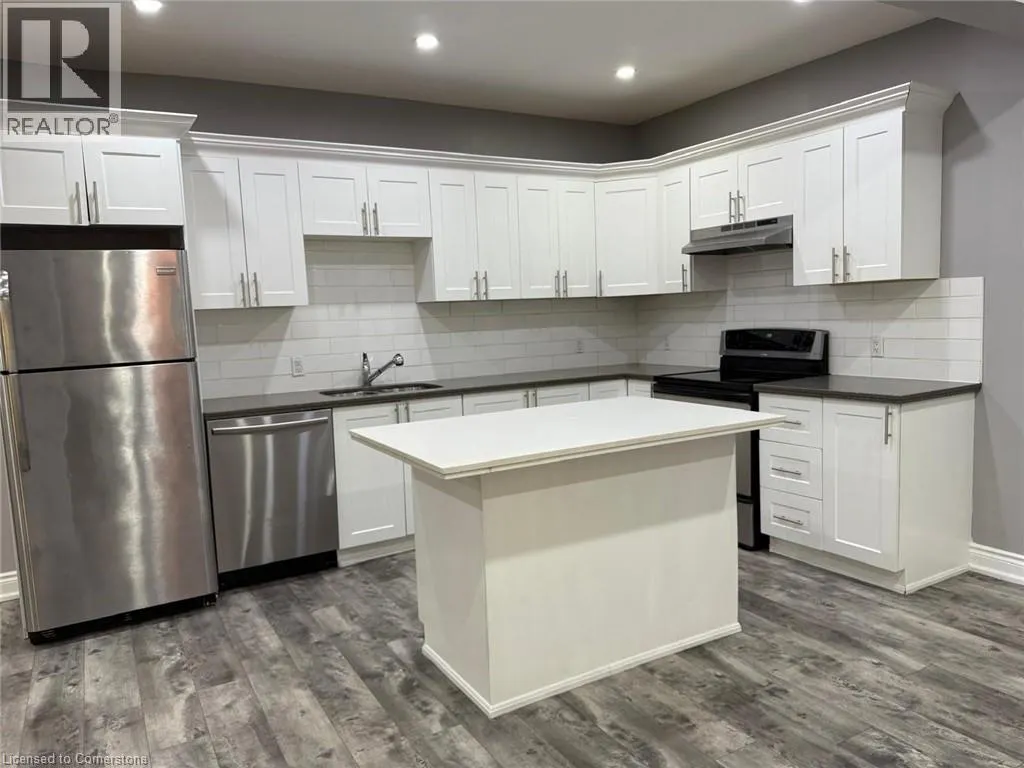24 AVALON Place Unit# Main, #Main