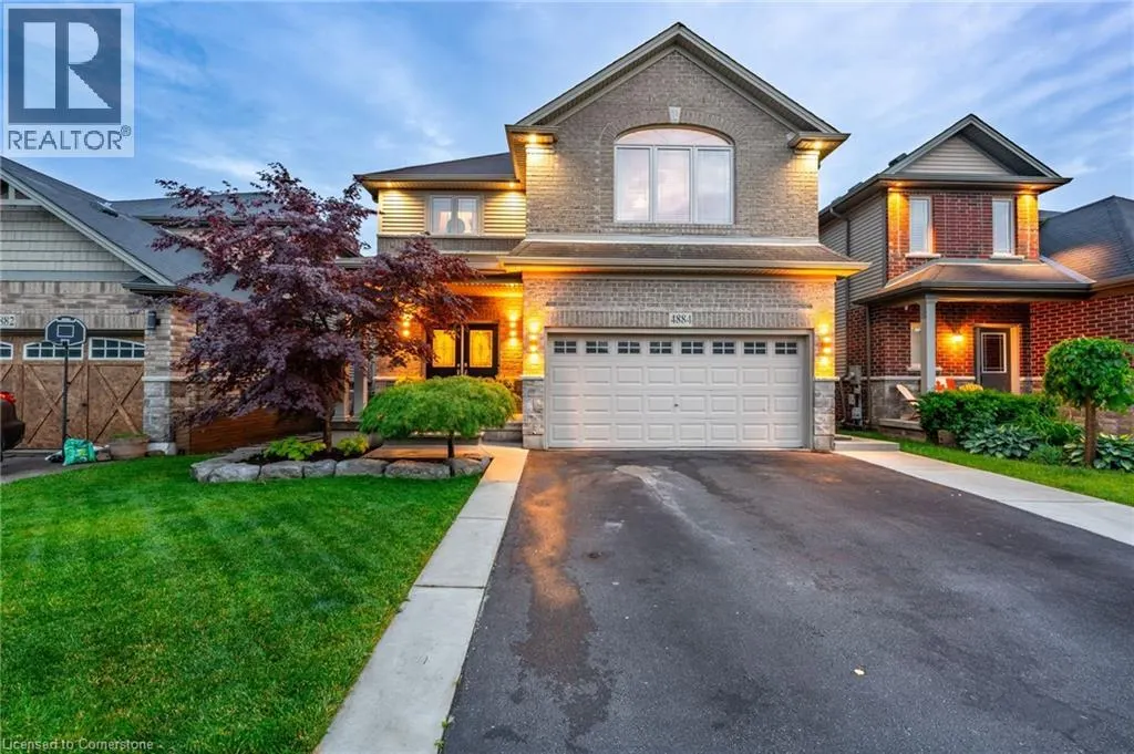 4884 ALLAN Court
