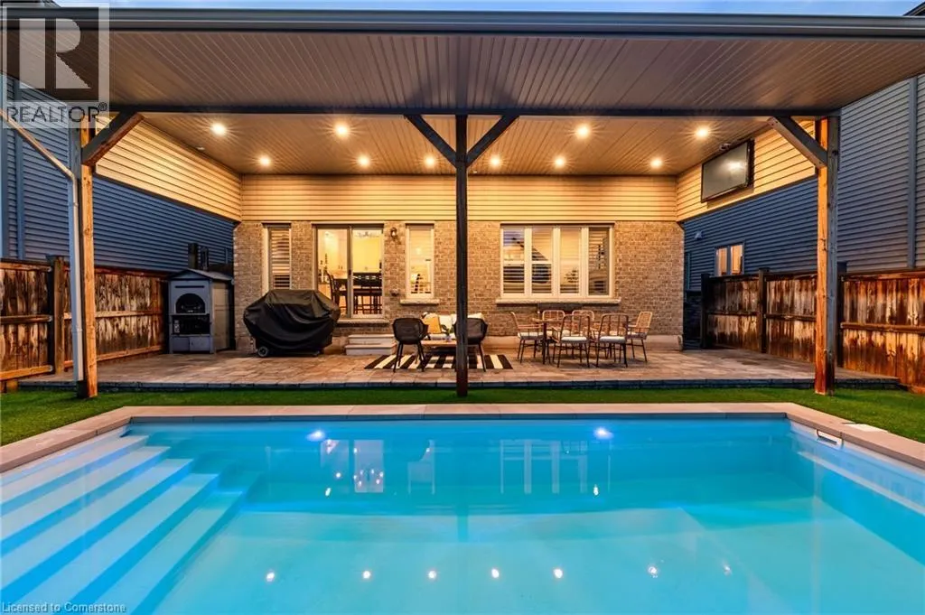 4884 ALLAN Court