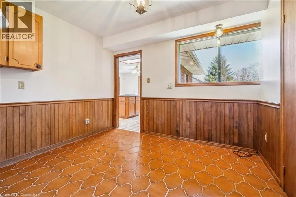 1 WESTVIEW Crescent