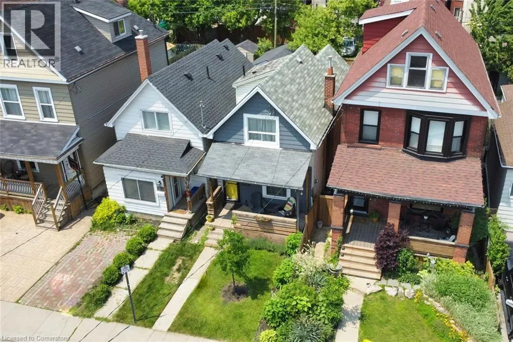 61 CHESTNUT Avenue