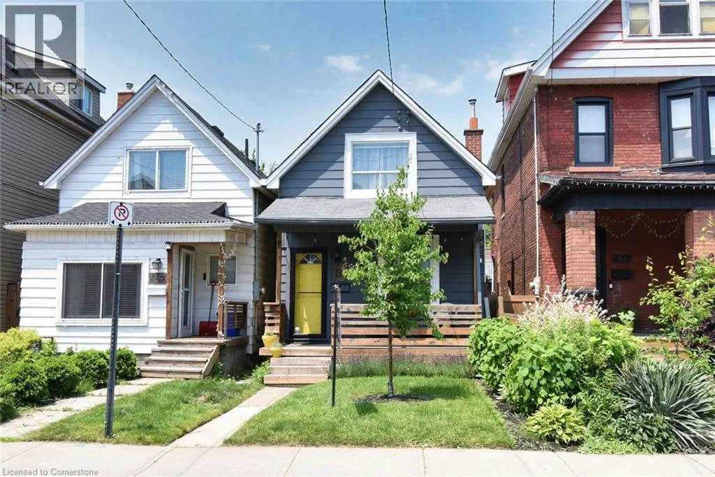 61 CHESTNUT Avenue