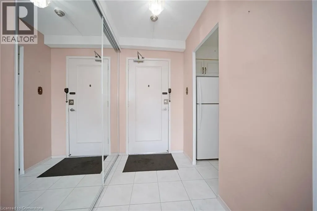 15 LA ROSE Avenue Unit# 1403, #1403