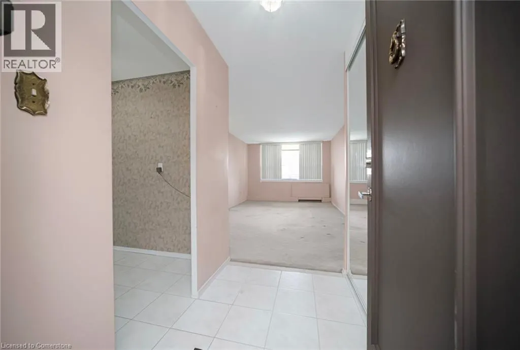15 LA ROSE Avenue Unit# 1403, #1403