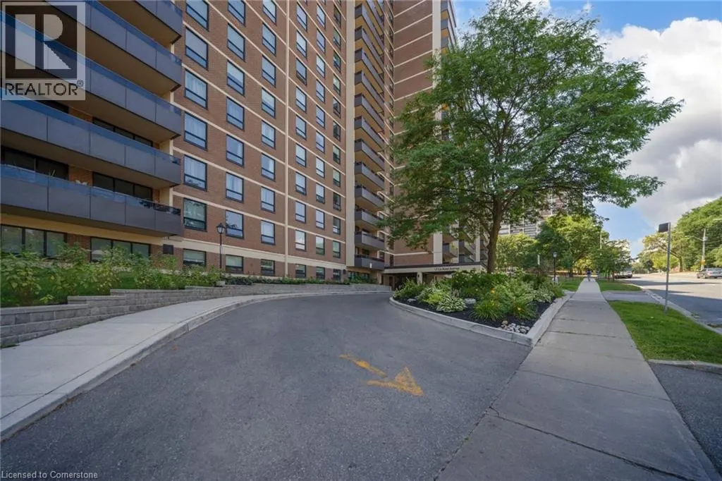 15 LA ROSE Avenue Unit# 1403, #1403