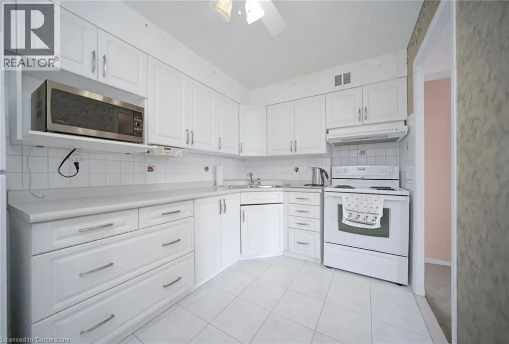 15 LA ROSE Avenue Unit# 1403, #1403