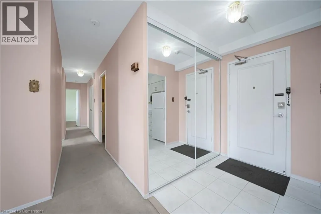 15 LA ROSE Avenue Unit# 1403, #1403