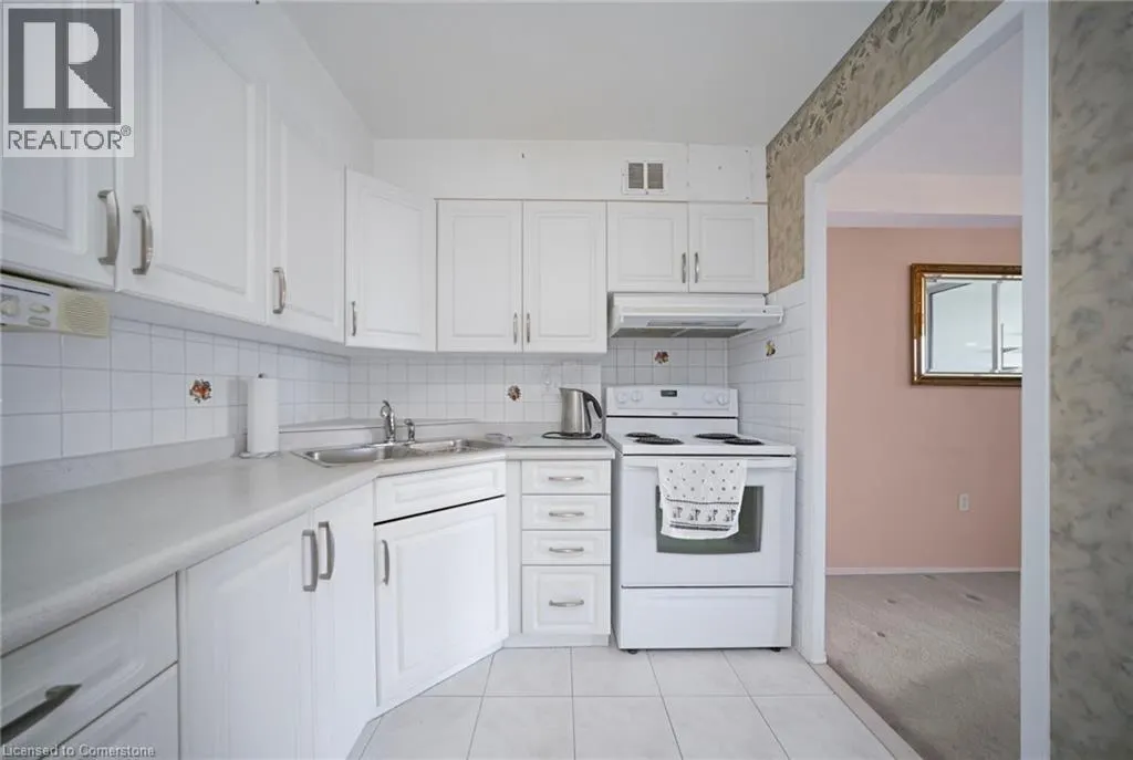 15 LA ROSE Avenue Unit# 1403, #1403