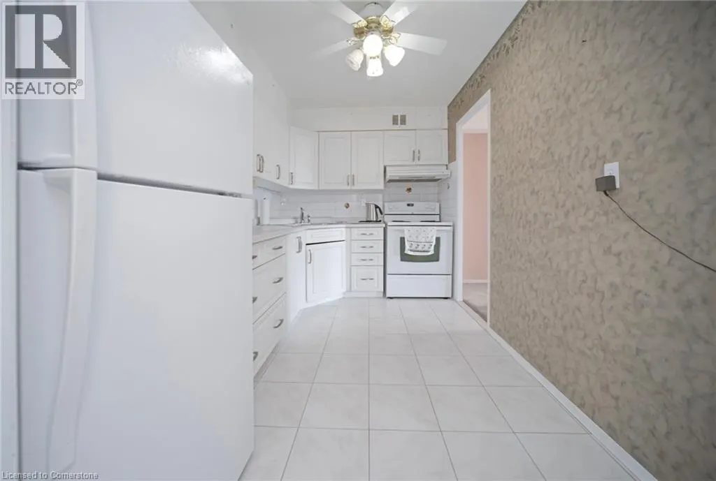 15 LA ROSE Avenue Unit# 1403, #1403
