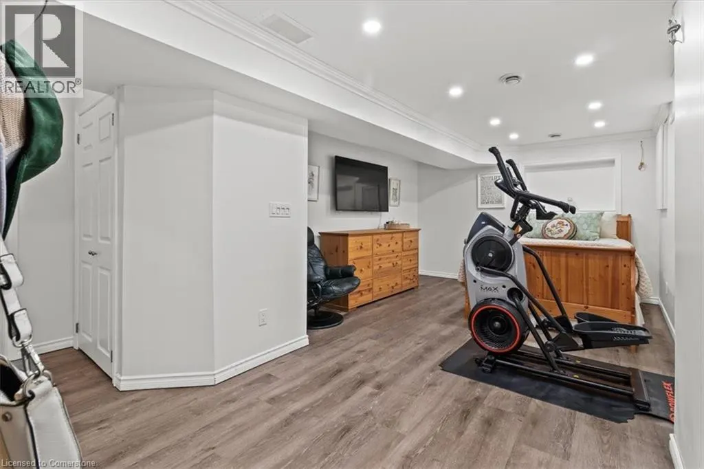 2257 SILVERBIRCH Court