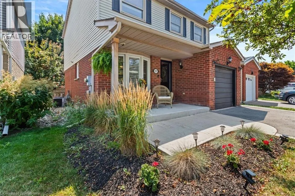 2257 SILVERBIRCH Court