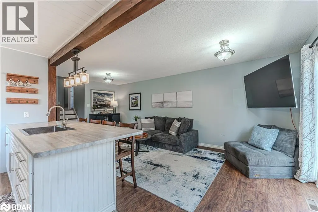 56 JANICE Drive