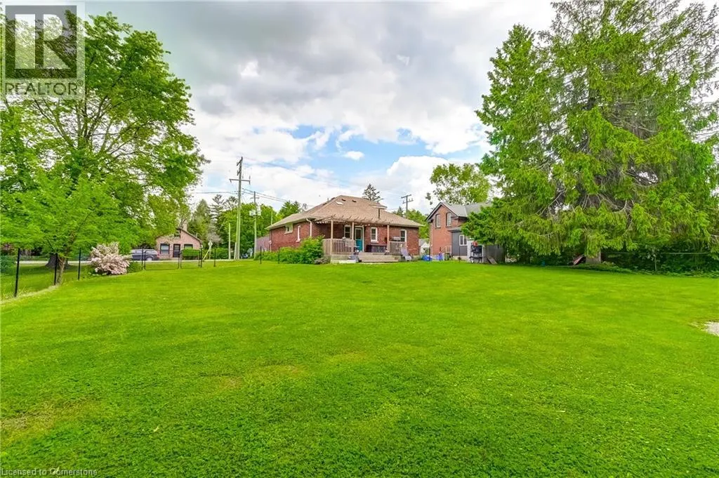 113 LYNDEN Road