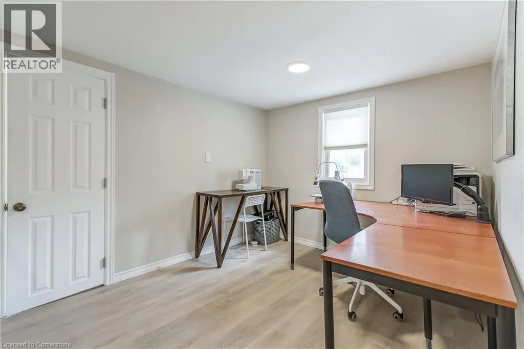 113 LYNDEN Road