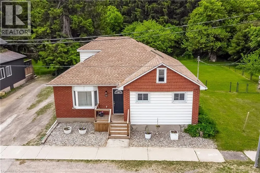 113 LYNDEN Road