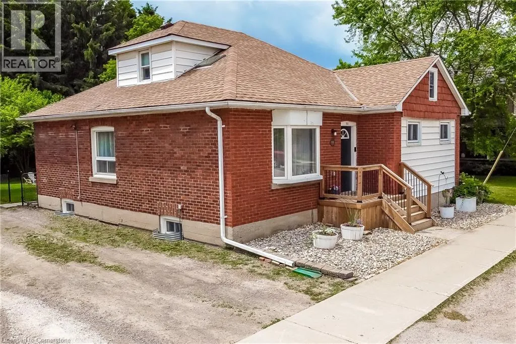 113 LYNDEN Road