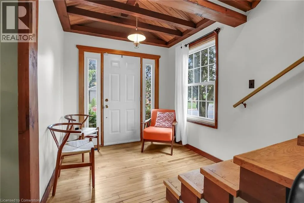 10 MAPLE Avenue