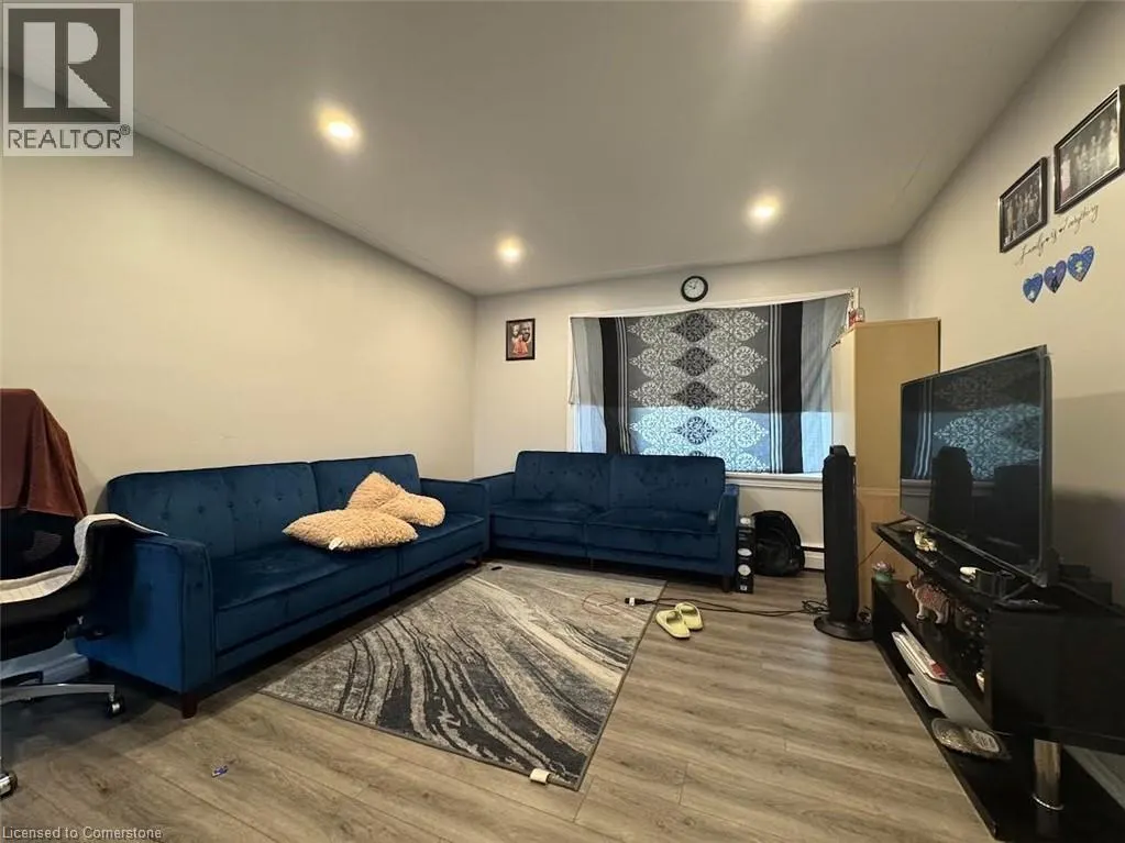 274 OTTAWA Street S Unit# F, #F