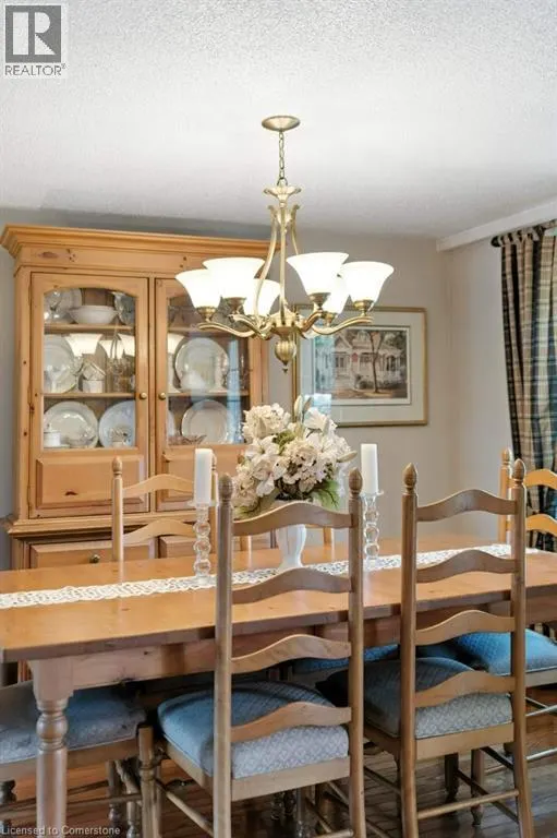 207 BROKER Drive