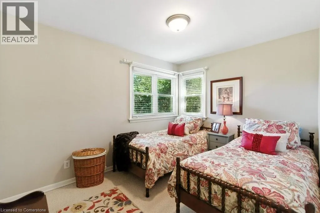 207 BROKER Drive