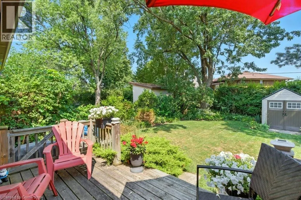 207 BROKER Drive